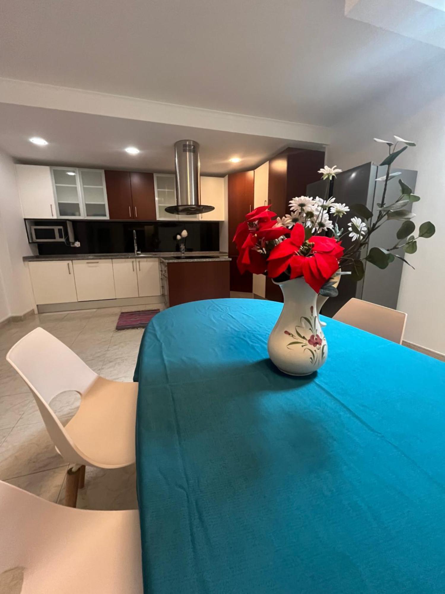 Hope House Parede Apartment Exterior photo